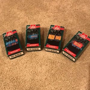 Hallmark complete train set dated 1992 NIB